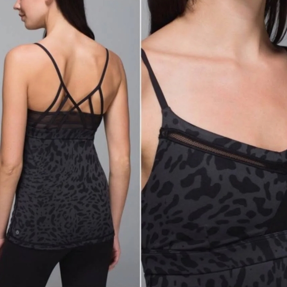 Black cheetah Lululemon tank top with built in sports bra, size 6 - Picture 1 of 3